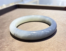 和田玉手镯和田玉烟青玉手镯内径58mm扁条时尚款半山半水时尚手镯