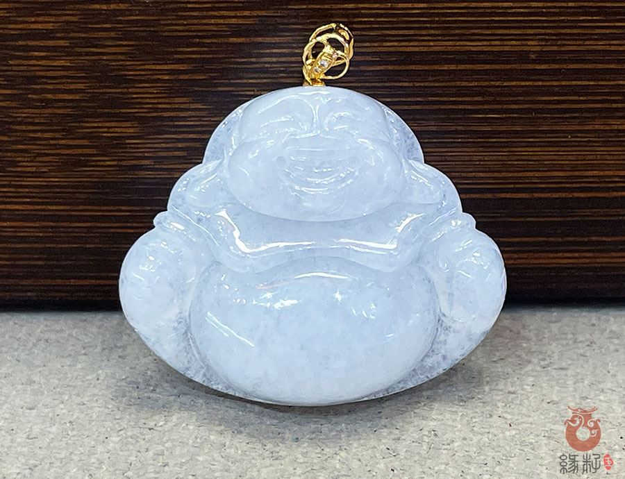 一眼识别翡翠的光泽里藏着真假秘密！