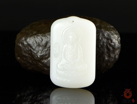 和田玉大日如来玉牌挂件羊脂白玉玉牌挂件生肖本命佛