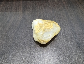 和田玉籽料原石