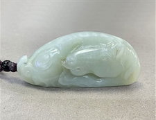 和田玉生肖马挂件吊坠青白玉籽料挂件吊坠马到成功