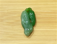 和田玉辣椒挂件吊坠碧玉挂件吊坠椒（交）好运