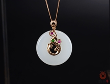 和田玉金镶吊坠和田玉羊脂玉18K金镶吊坠