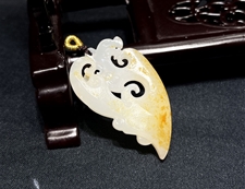 和田玉生肖龙挂件吊坠羊脂玉籽料挂件吊坠吉祥尊贵