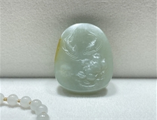 和田玉双鱼莲花玉牌挂件青白玉籽料玉牌挂件连年有余