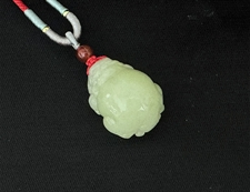 和田玉貔貅挂件吊坠青白玉挂件吊坠‌财源滚滚